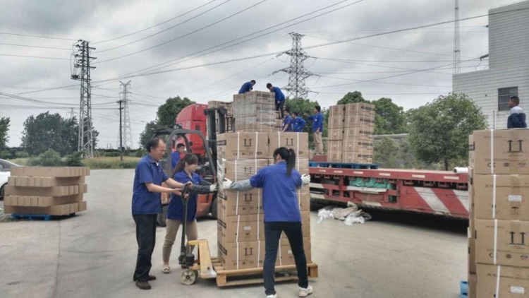 誰(shuí)說(shuō)女子不如男